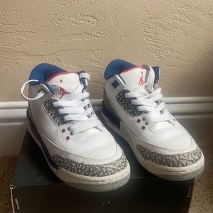 Jordan 3 Retro red, blue, cement kids size 4Y